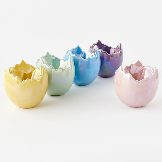 180 Iridescent Ceramic Cracked Egg 5.25"