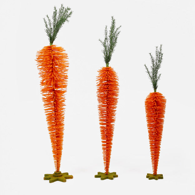 180 Standing Carrot Set of 3
